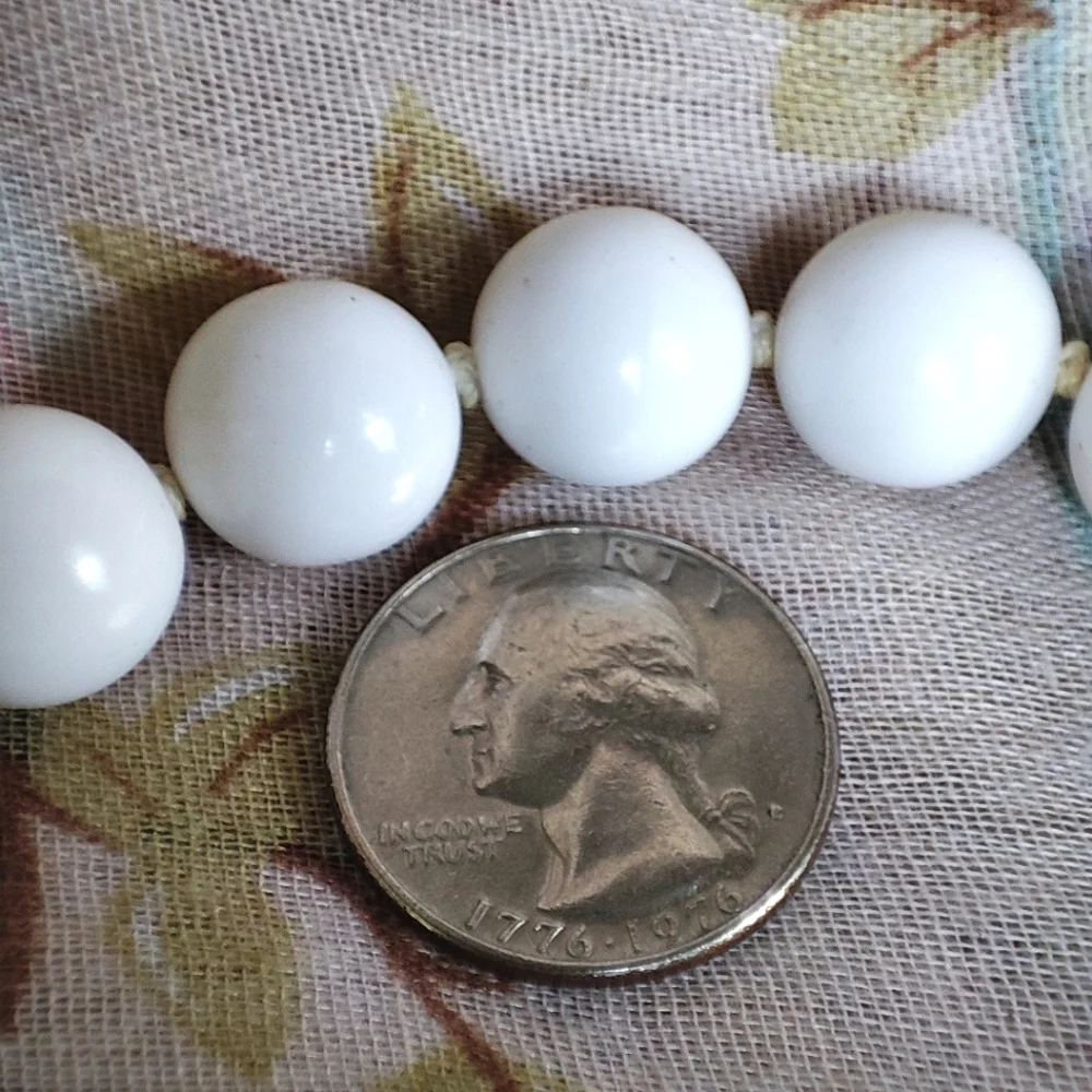 Bright White Acrylic Round Beaded Ball Vintage JAPAN J Clasp Knotted  Necklace